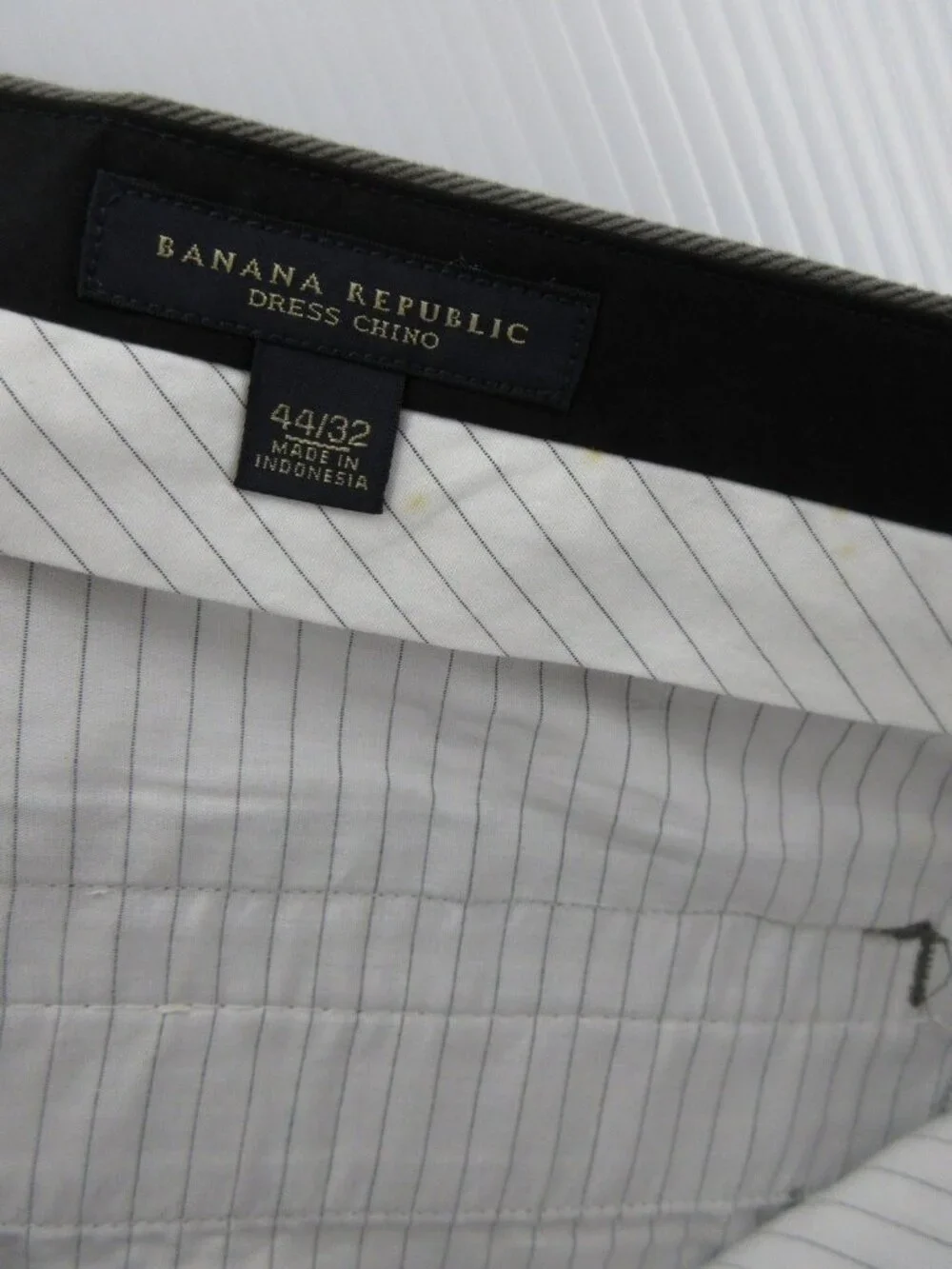 Banana Republic Pants 44X32 Dress Chino Relaxed Fit Trousers Y2K NEW